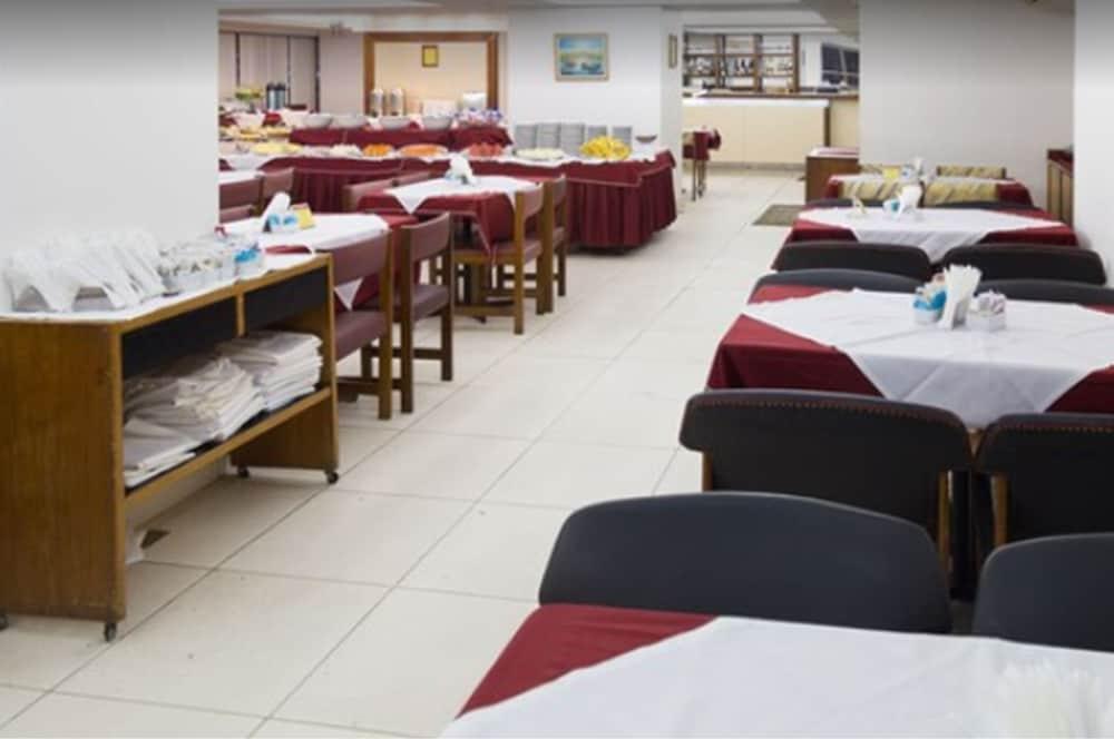 Hotel Atlantico Copacabana Рио де Жанейро Екстериор снимка