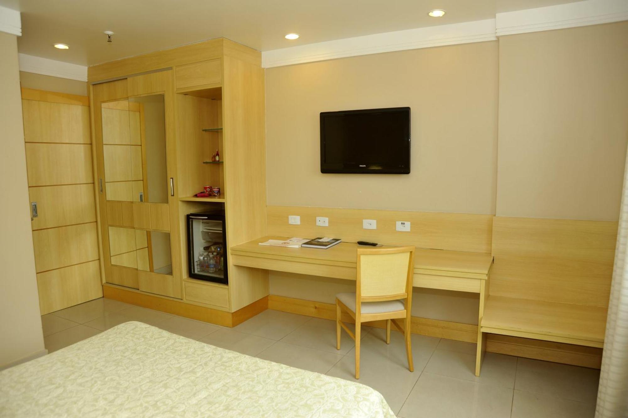 Hotel Atlantico Copacabana Рио де Жанейро Екстериор снимка