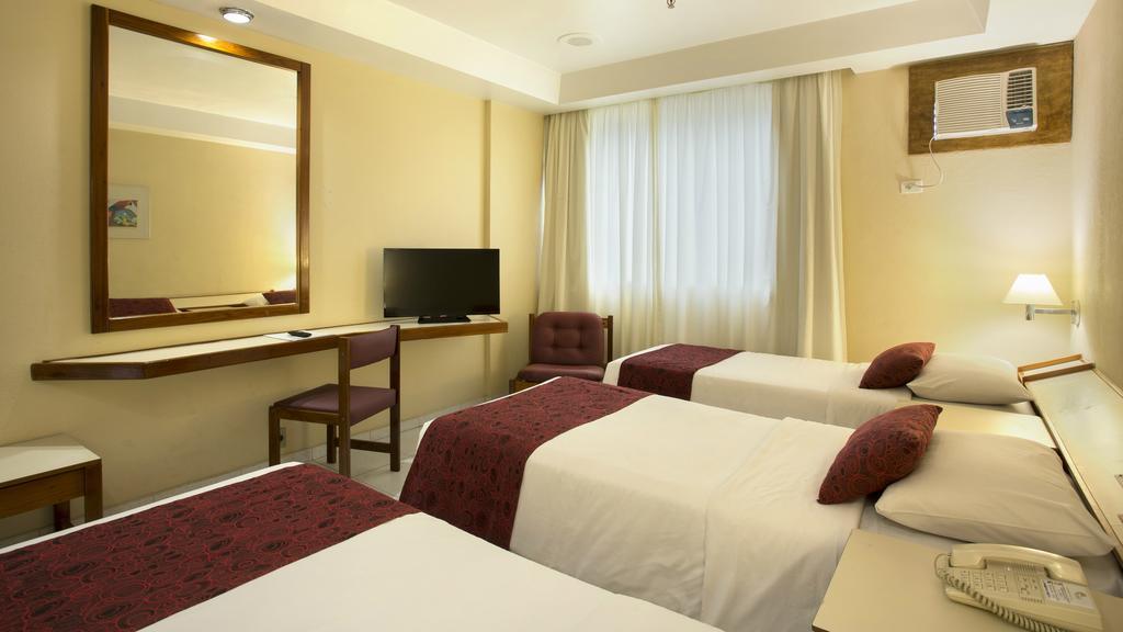 Hotel Atlantico Copacabana Рио де Жанейро Стая снимка